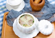 母狗生完狗狗后的饮食需求（如何选择下奶食物，）